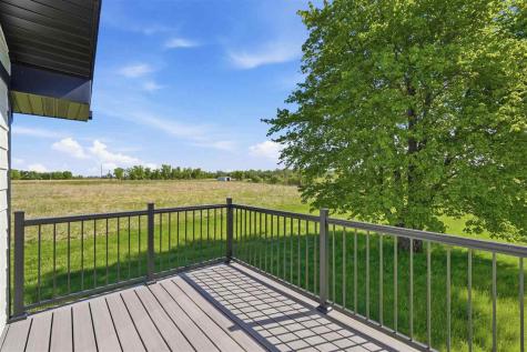 1870 170th Street West Liberty IA 52776-9075