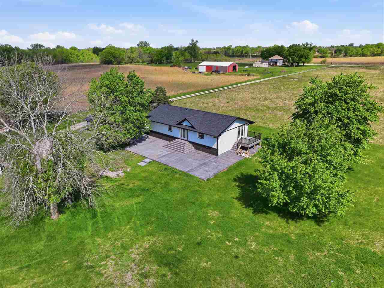 1870 170th Street West Liberty IA 52776-9075