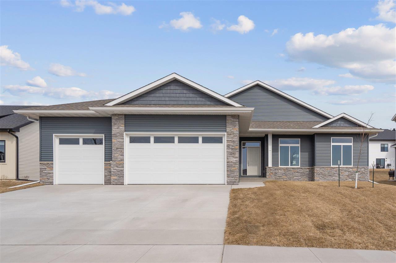 15 N Seven Oaks Road North Liberty IA 52317