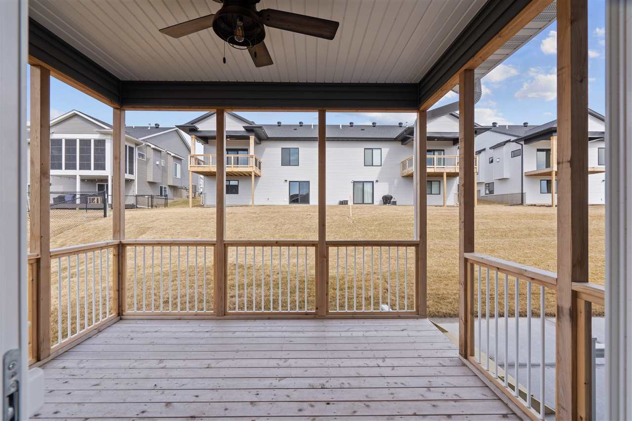 15 N Seven Oaks Road North Liberty IA 52317