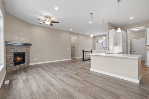 15 N Seven Oaks Road North Liberty IA 52317