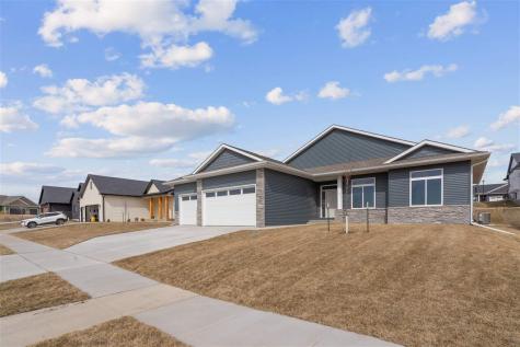 15 N Seven Oaks Road North Liberty IA 52317