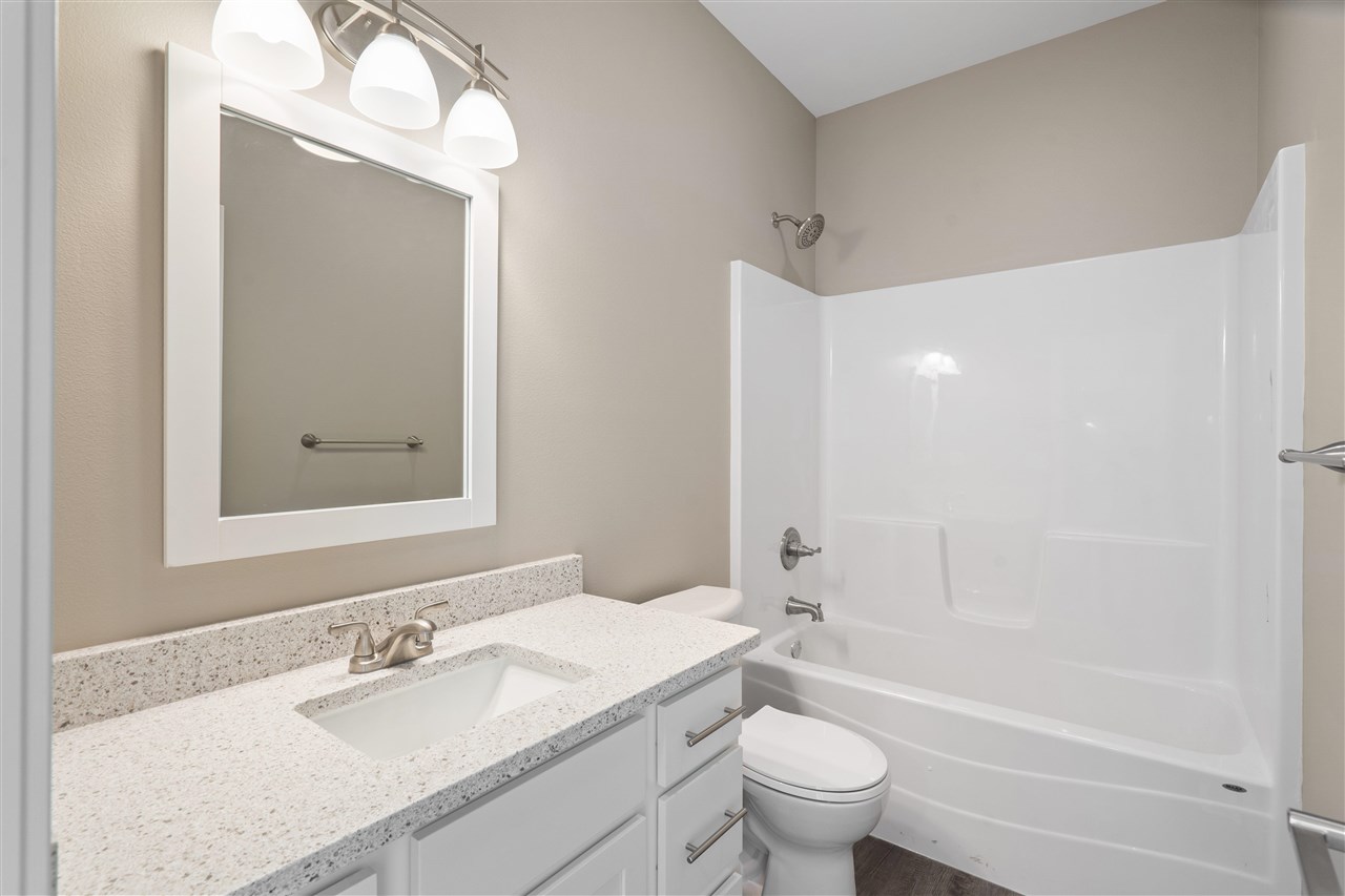 15 N Seven Oaks Road North Liberty IA 52317