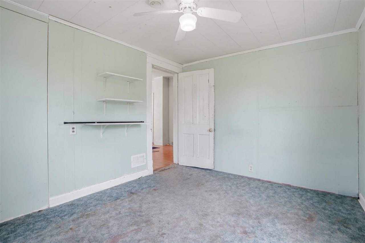 400 N Farmer Street Brighton IA 52540