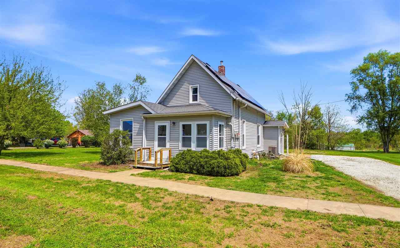 400 N Farmer Street Brighton IA 52540