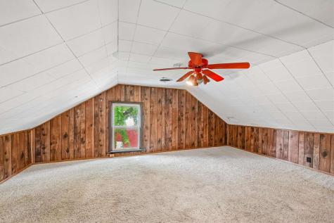 5419 420th Street SE Iowa City IA 52245