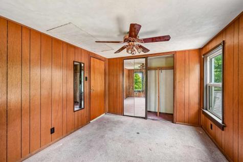 5419 420th Street SE Iowa City IA 52245