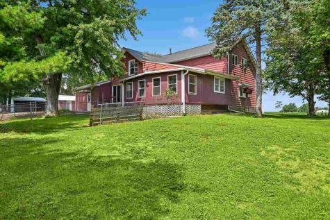 5419 420th Street SE Iowa City IA 52245