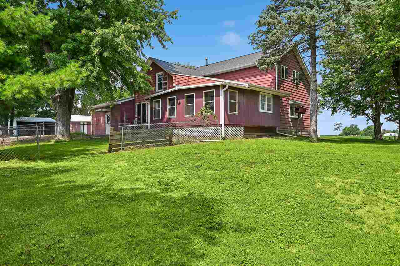 5419 420th Street SE Iowa City IA 52245