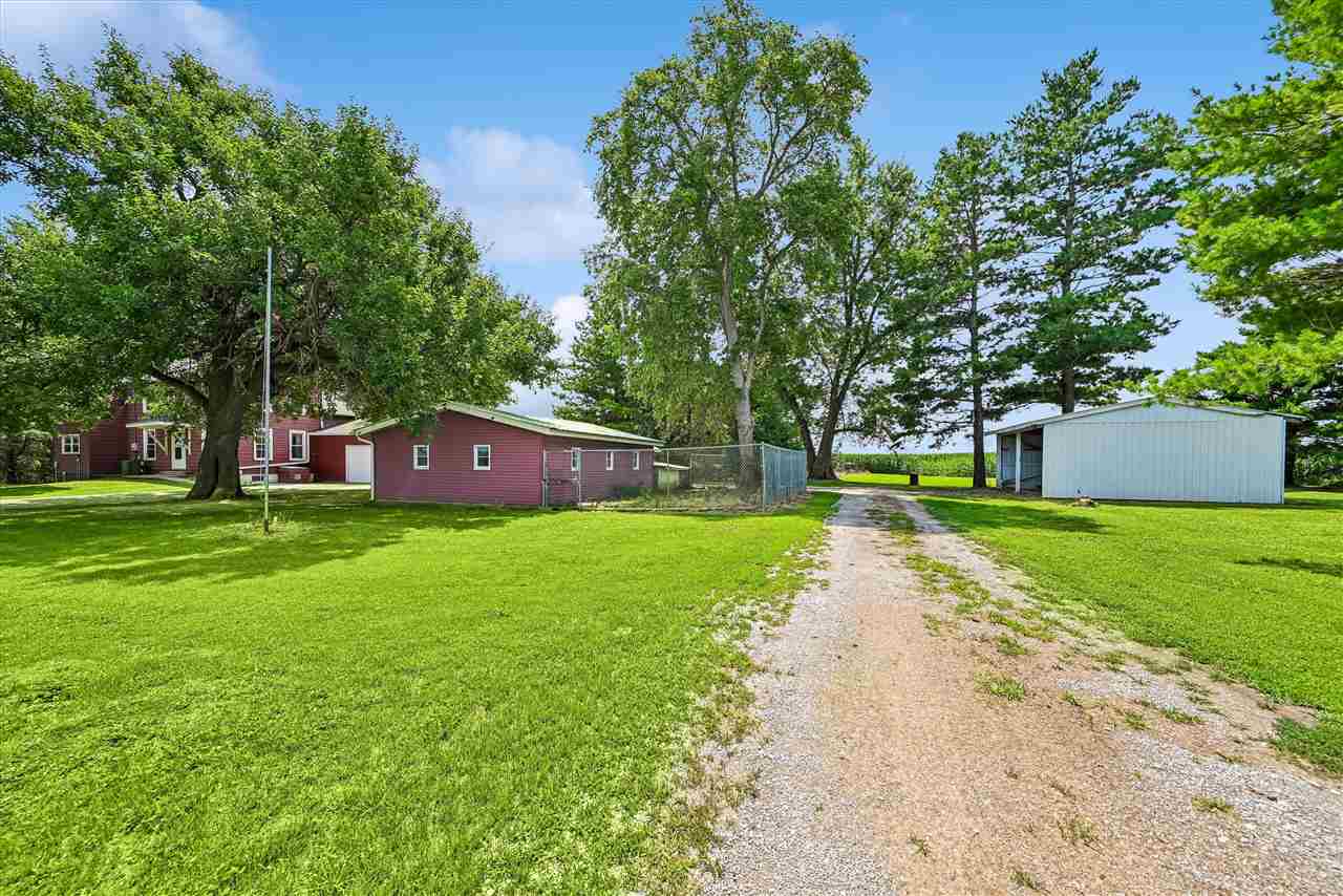 5419 420th Street SE Iowa City IA 52245