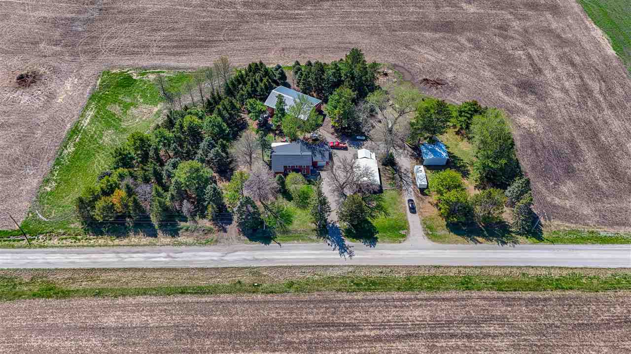 5419 420th Street SE Iowa City IA 52245