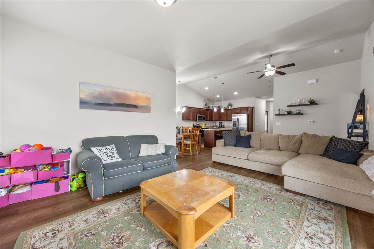 611 Croell Avenue Tiffin IA 52340
