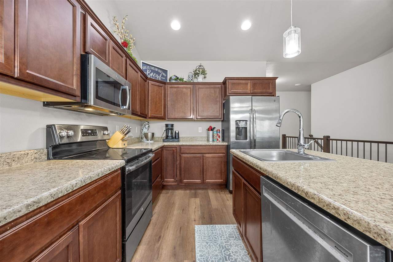 611 Croell Avenue Tiffin IA 52340