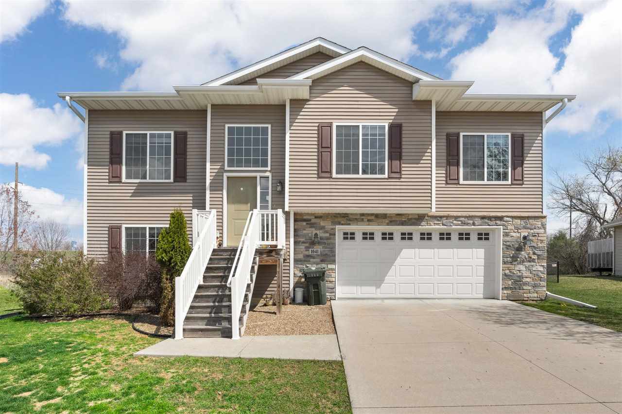 1041 Manitou Trail Iowa City IA 52245