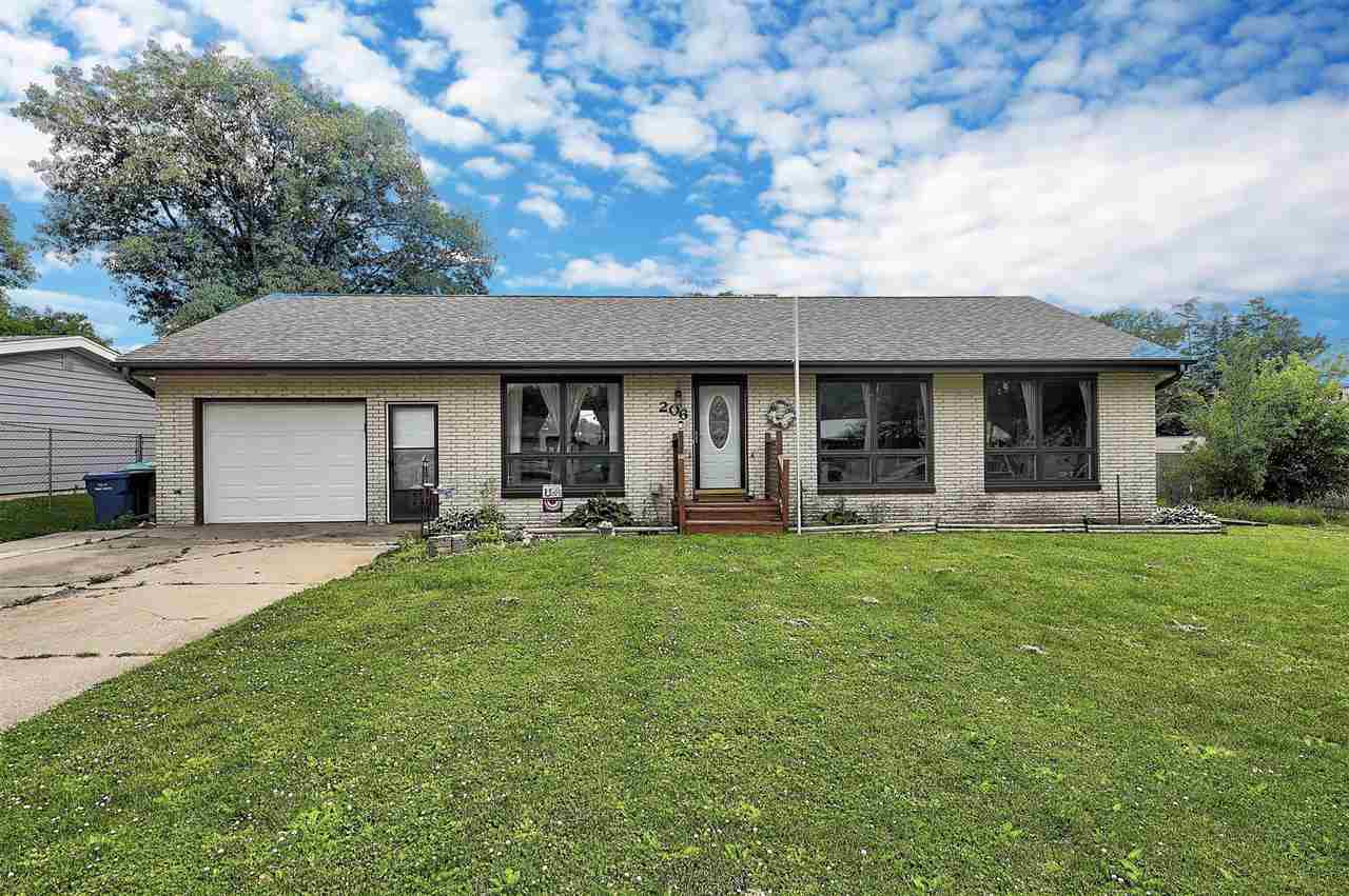 206 W Gibson Street West Liberty IA 52776
