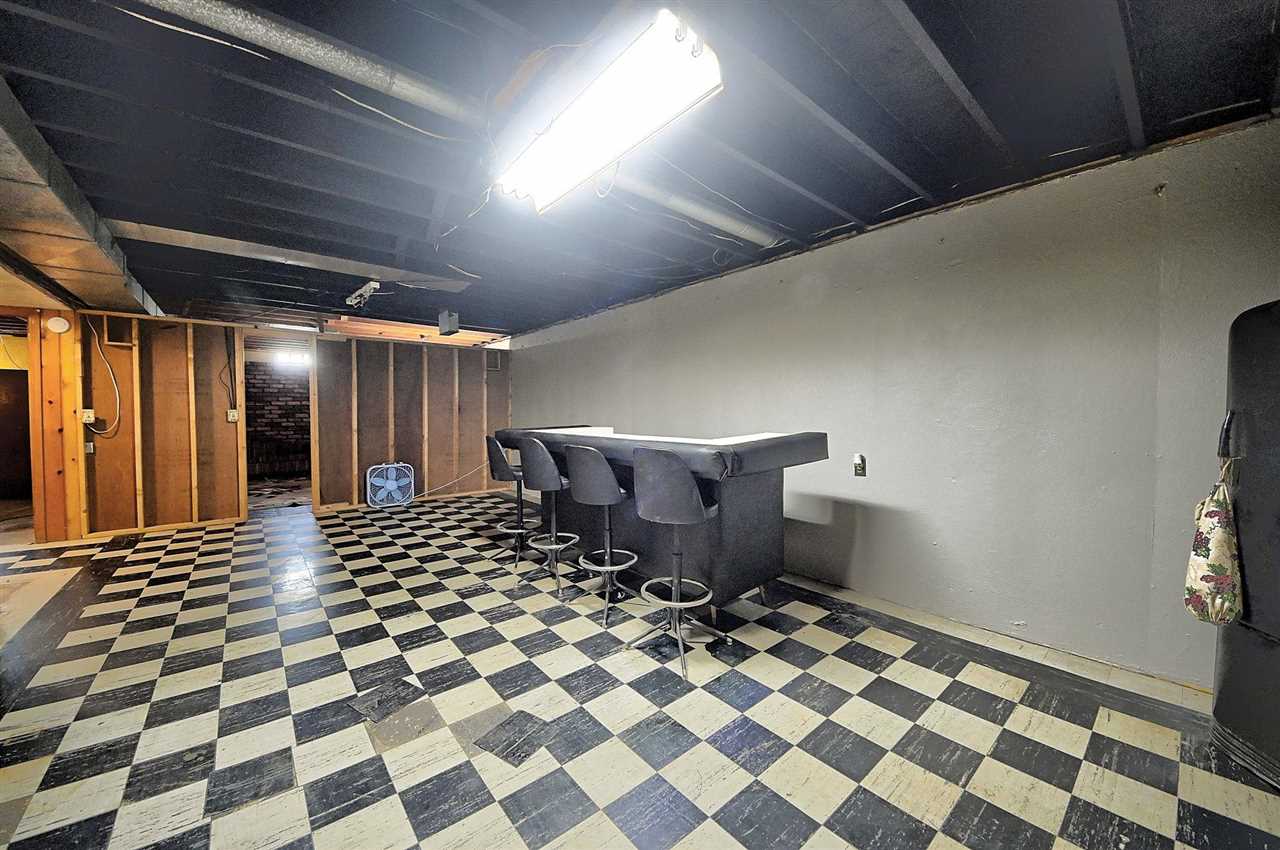 206 W Gibson Street West Liberty IA 52776