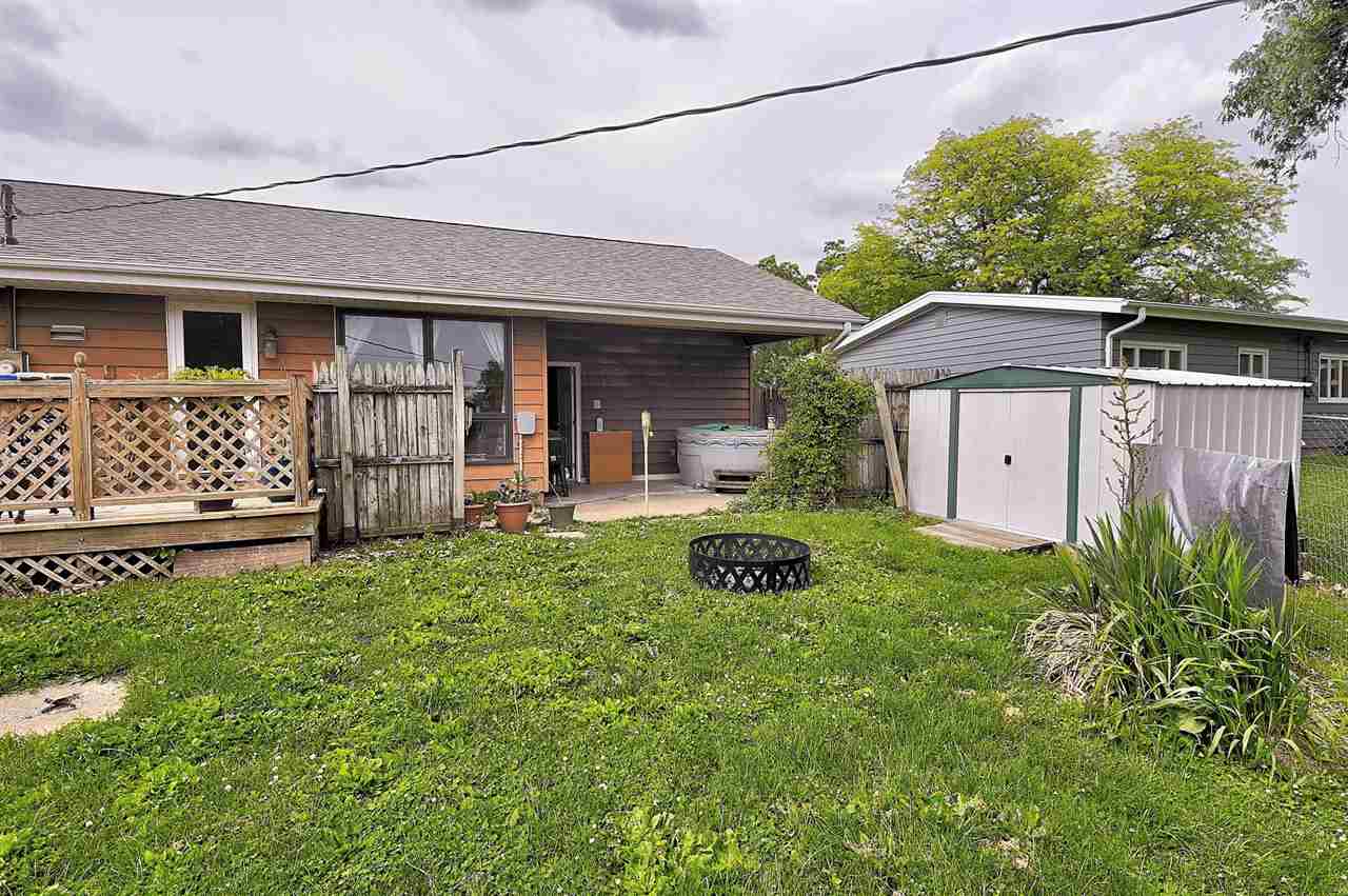 206 W Gibson Street West Liberty IA 52776
