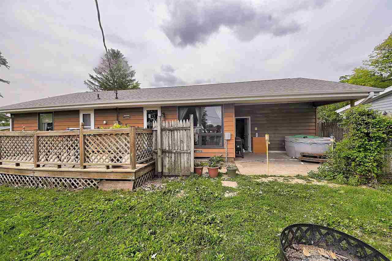 206 W Gibson Street West Liberty IA 52776
