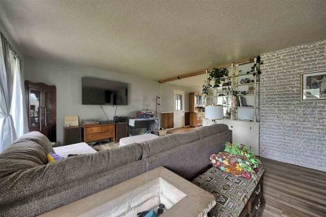 206 W Gibson Street West Liberty IA 52776
