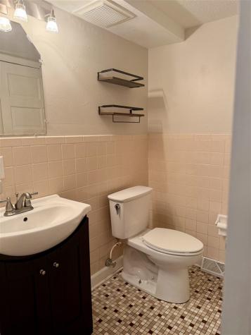 822 20th Avenue Coralville IA 52241