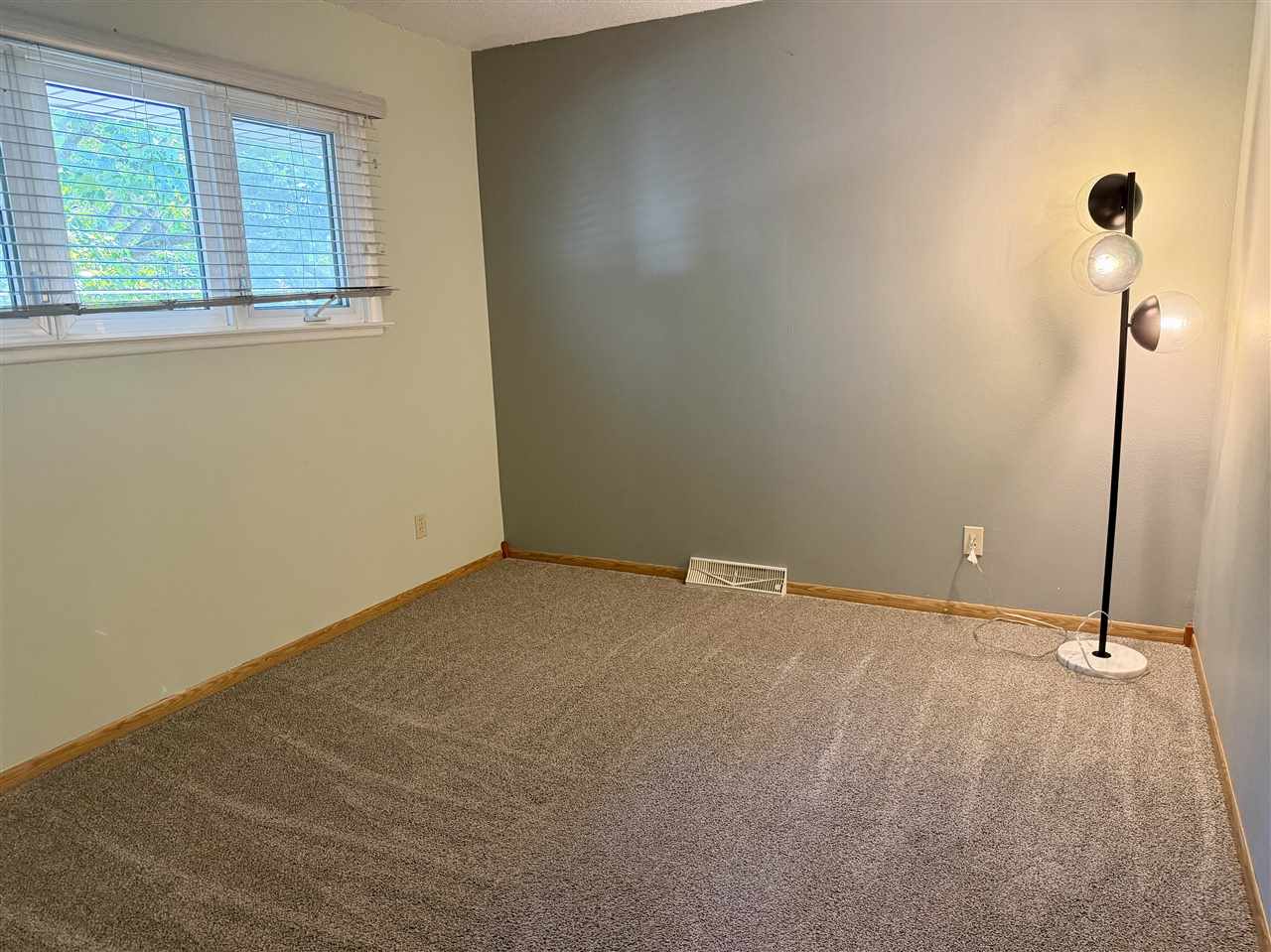 822 20th Avenue Coralville IA 52241