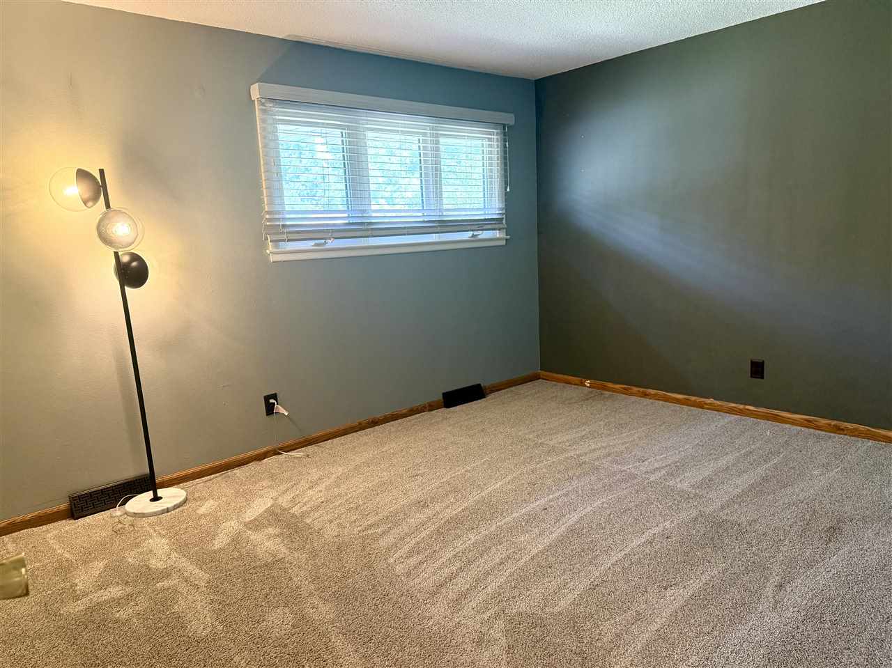 822 20th Avenue Coralville IA 52241