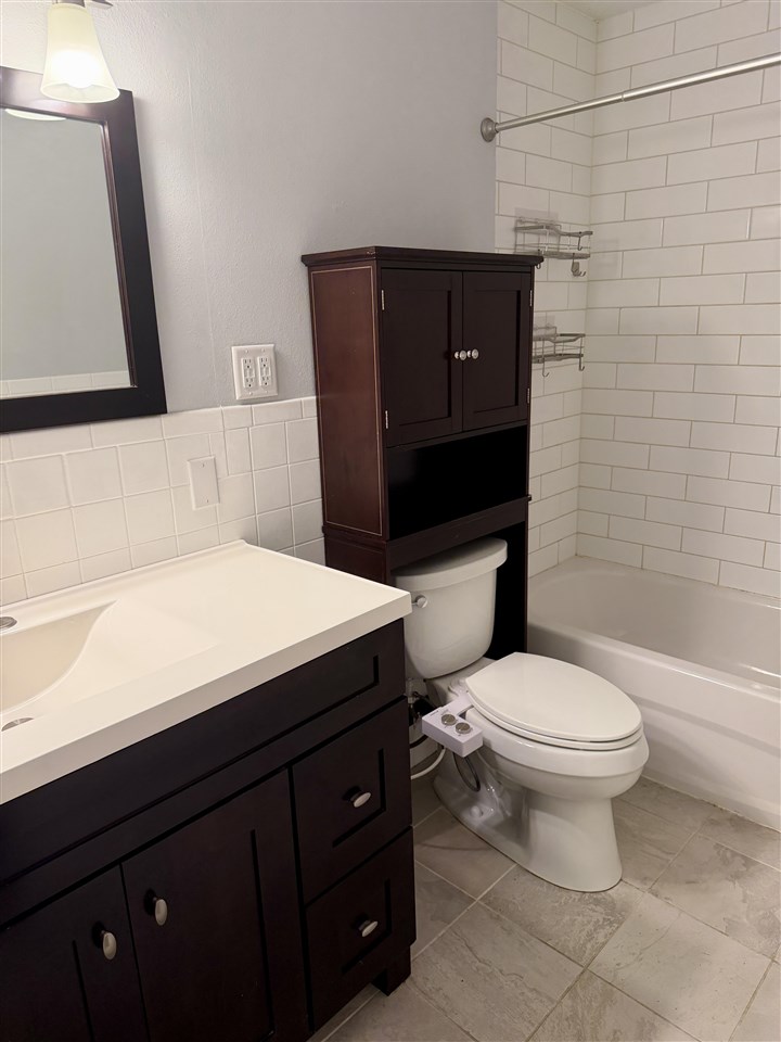 822 20th Avenue Coralville IA 52241