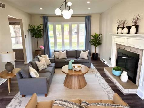 822 20th Avenue Coralville IA 52241