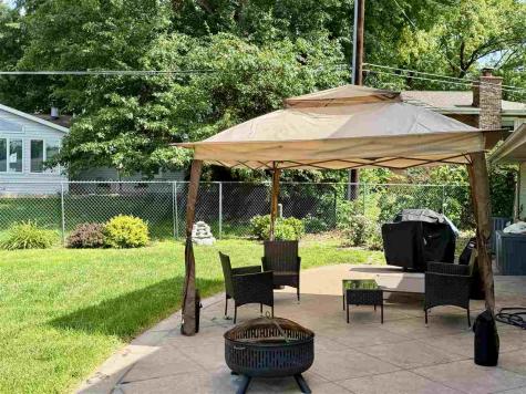 822 20th Avenue Coralville IA 52241