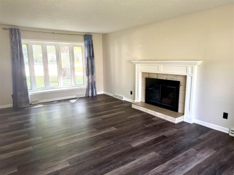 822 20th Avenue Coralville IA 52241