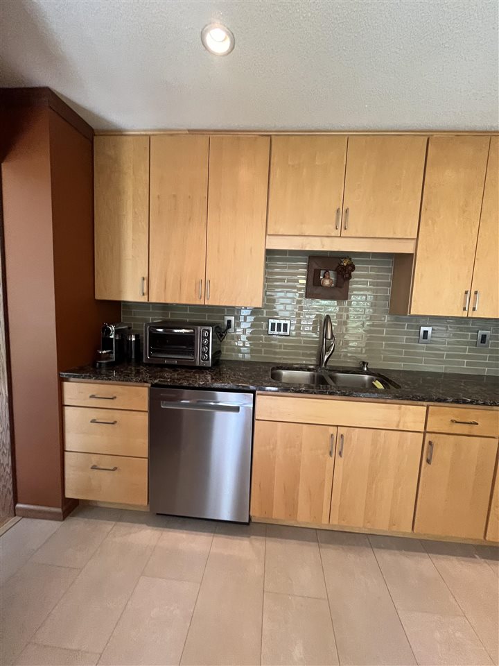 1506 Olde Hickory Lane Coralville IA 52241