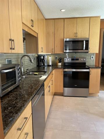 1506 Olde Hickory Lane Coralville IA 52241