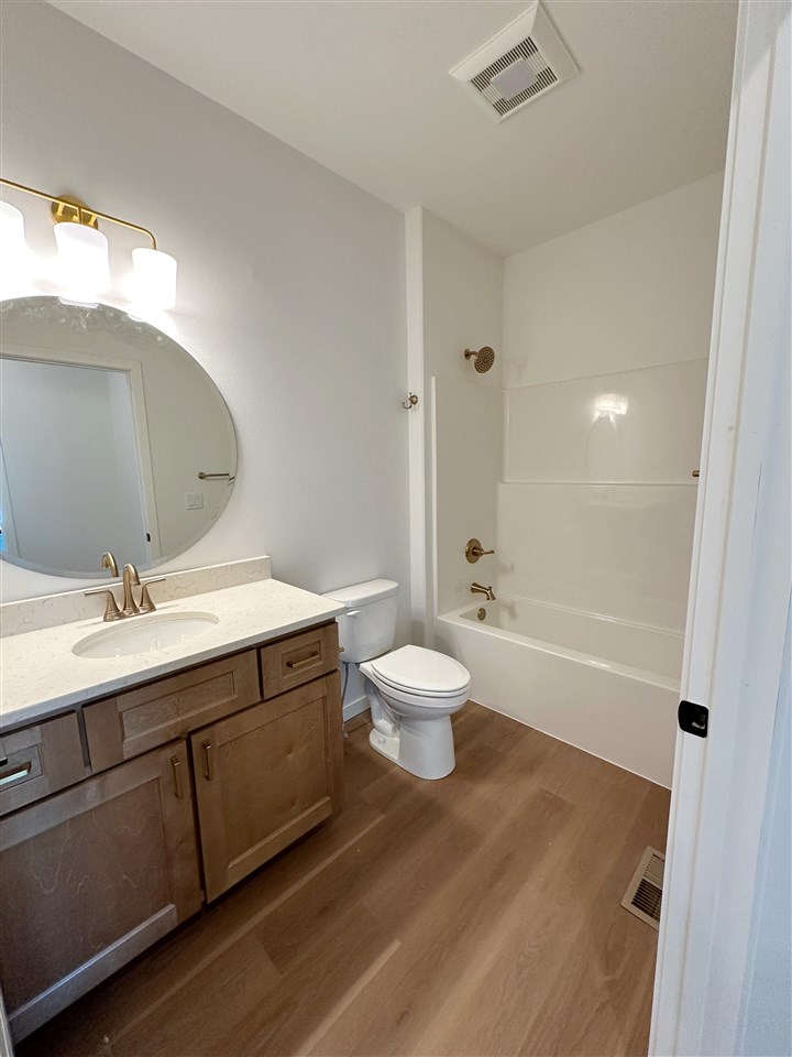 1341 Roosevelt Circle North Liberty IA 52317