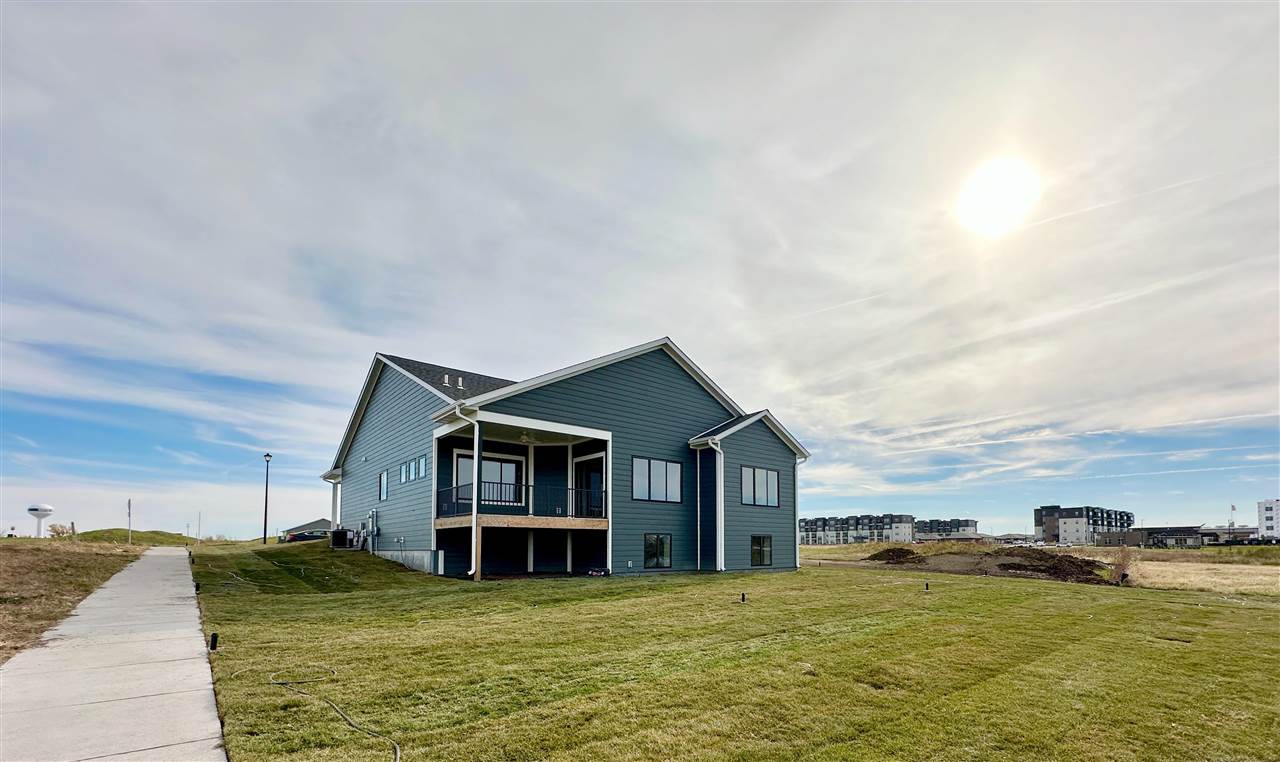 1341 Roosevelt Circle North Liberty IA 52317