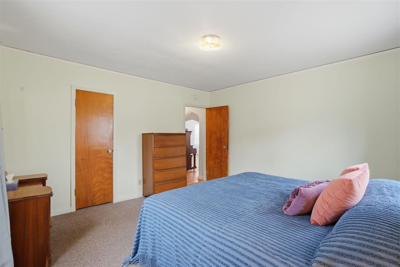 1119 Hyde Drive Des Moines IA 50315