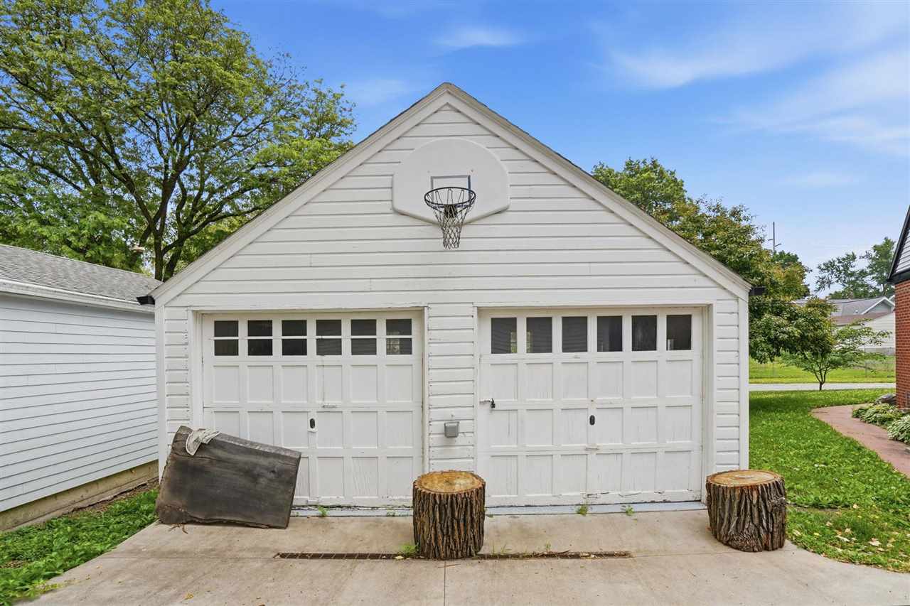 1119 Hyde Drive Des Moines IA 50315