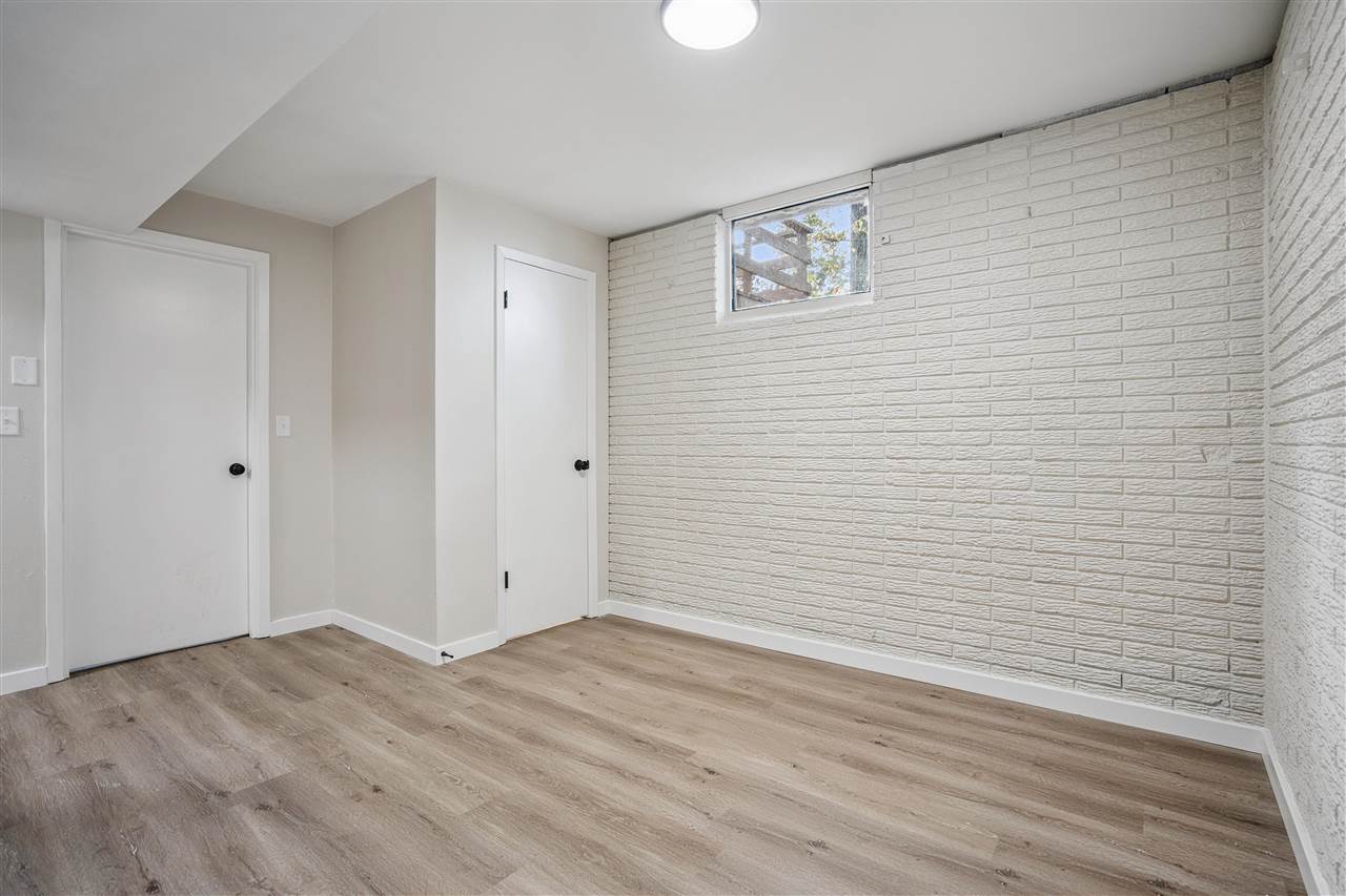 232 27th Street NW Cedar Rapids IA 52405