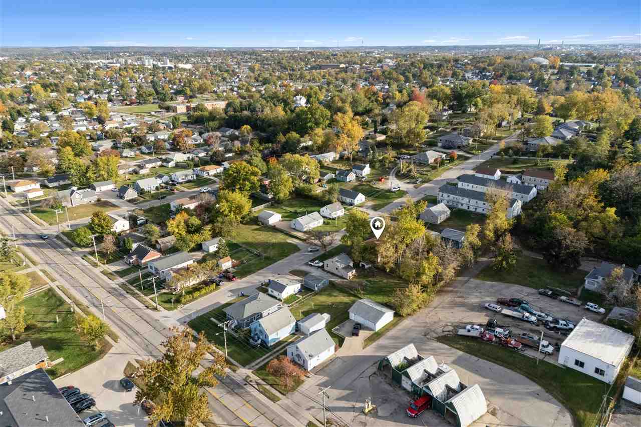 232 27th Street NW Cedar Rapids IA 52405