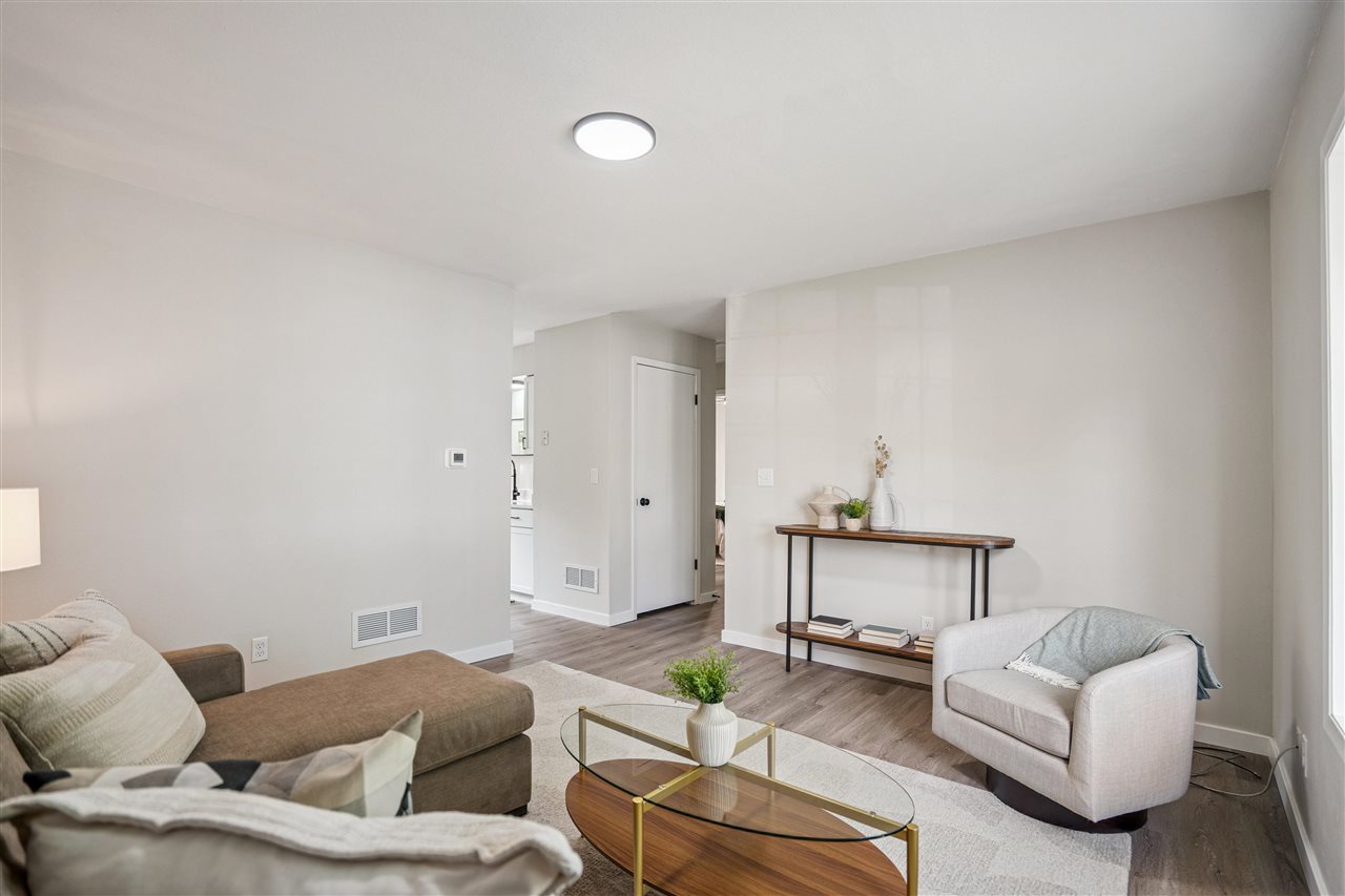 232 27th Street NW Cedar Rapids IA 52405