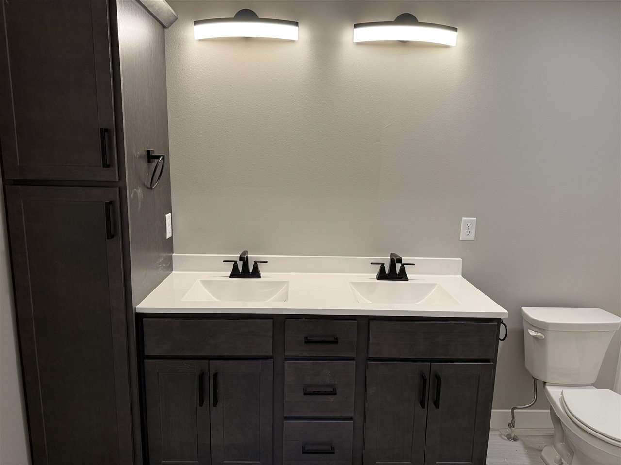 55 Kinsey Street North Liberty IA 52317