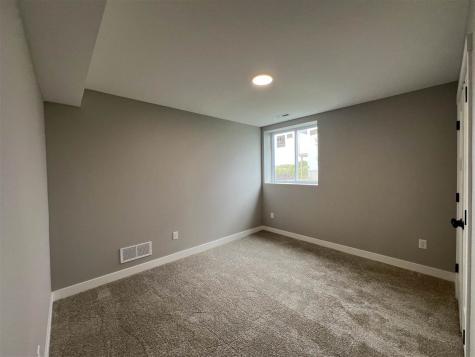 55 Kinsey Street North Liberty IA 52317