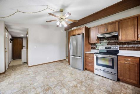 1105 Country Club Drive SE Mt Vernon IA 52314