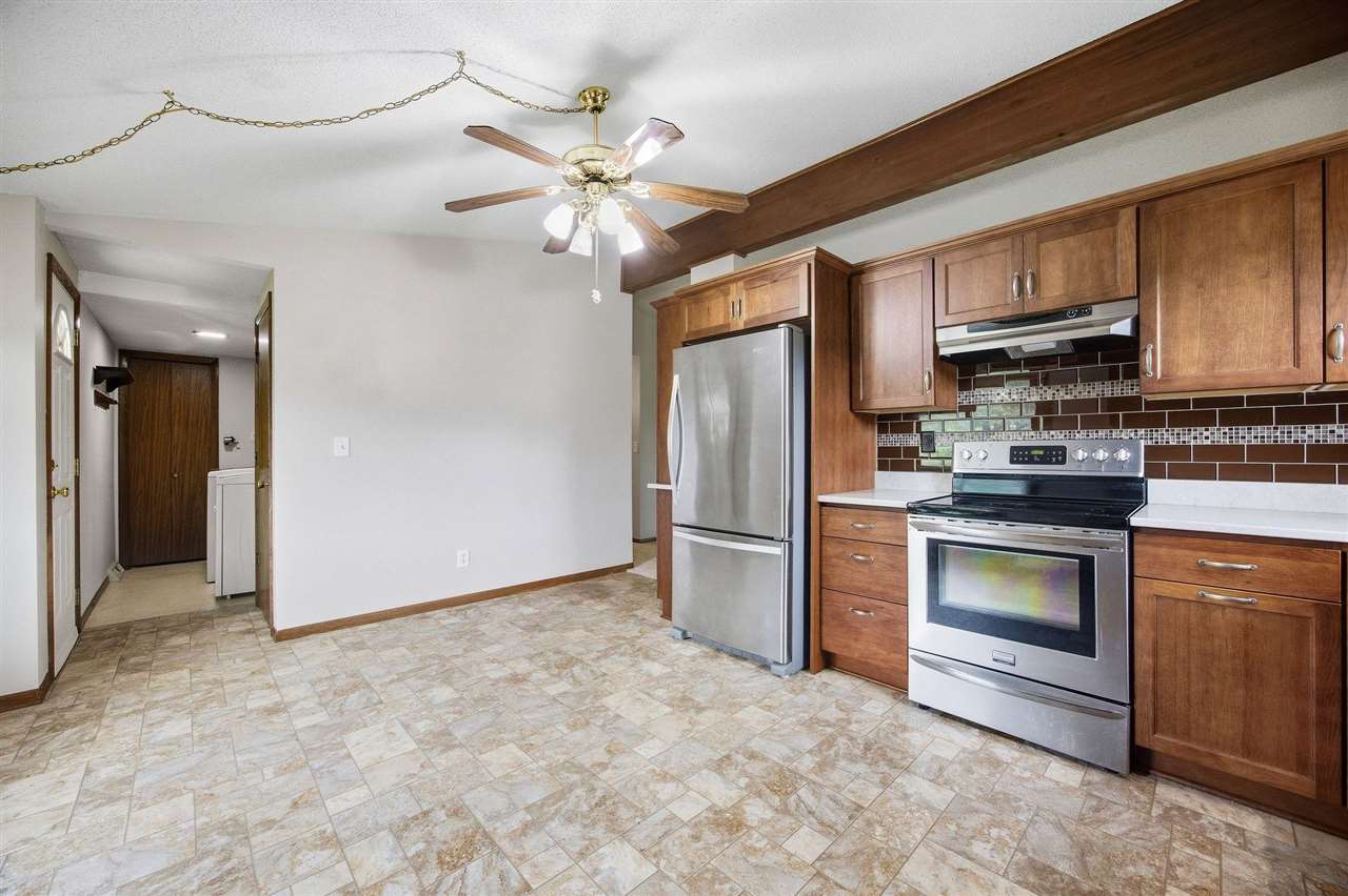 1105 Country Club Drive SE Mt Vernon IA 52314