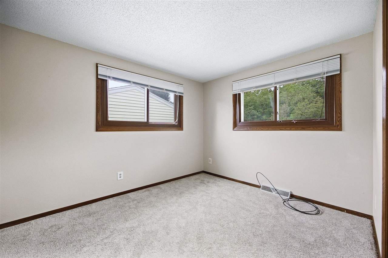 1105 Country Club Drive SE Mt Vernon IA 52314