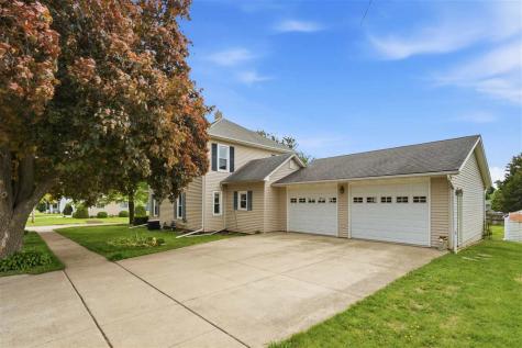 311 N Madison Street Mechanicsville IA 52306