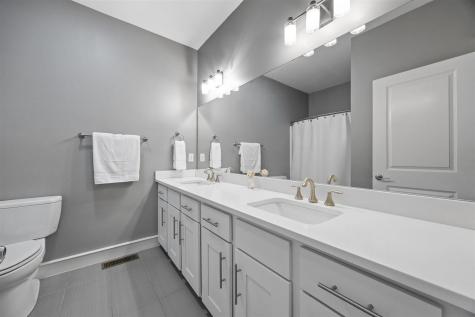 720 Walker Circle Iowa City IA 52245
