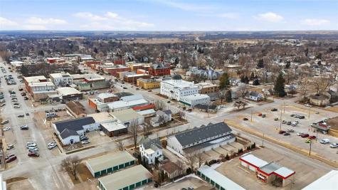 118 W 3rd Street Washington IA 52353