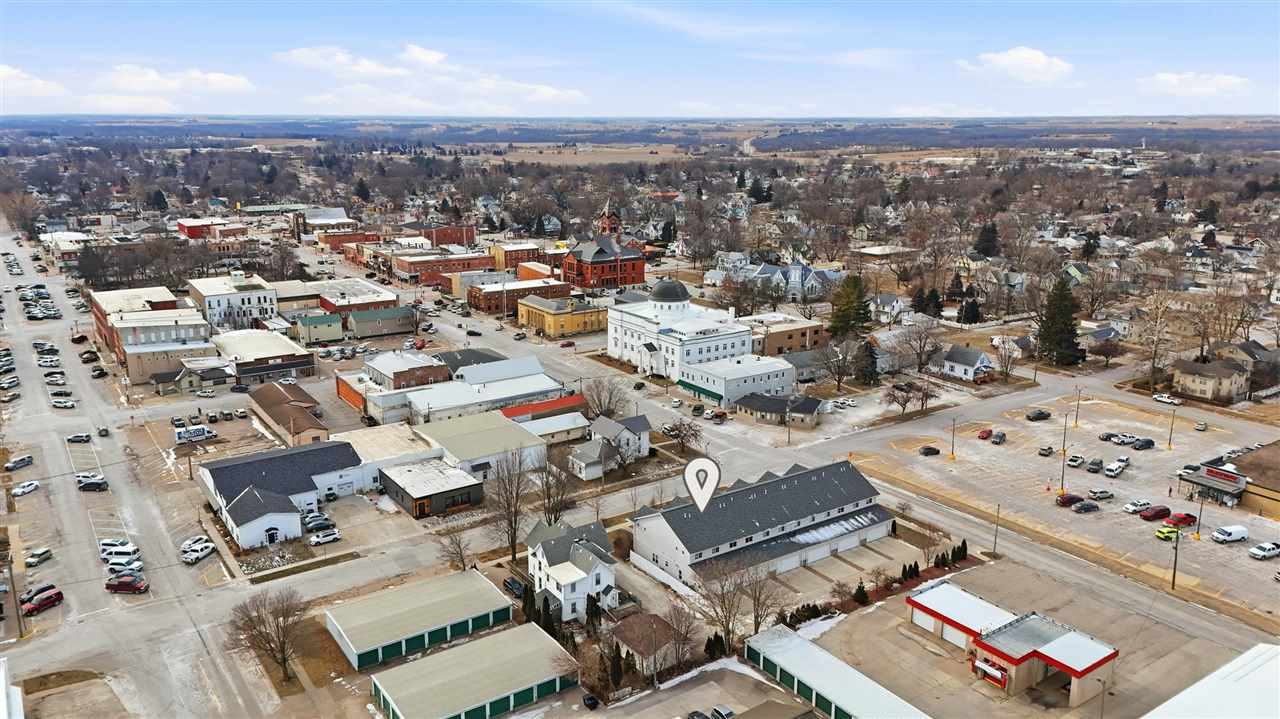 118 W 3rd Street Washington IA 52353