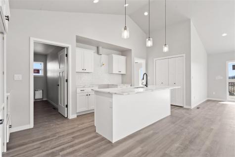 803 Irving Drive Solon IA 52333