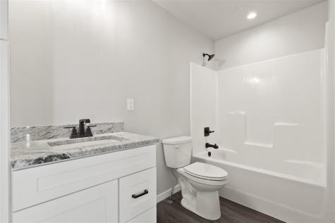 803 Irving Drive Solon IA 52333